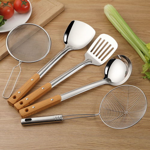 不锈钢厨具套装 现代厨房的多功能守护者